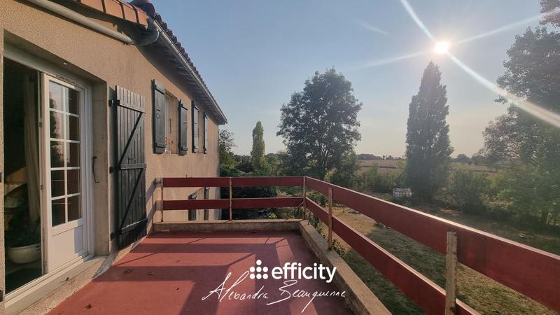 Maison - 207 m² - 5 pièces