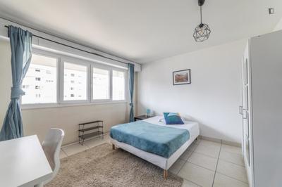 Chambre - 15 m² - 4 pièces
