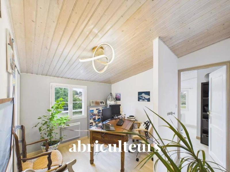 Propriété - 188 m² - 8 pièces