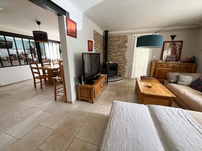 Maison - 150 m² - 5 pièces