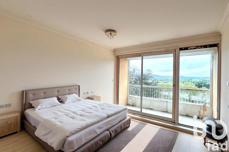 Appartement - 89 m² - 4 pièces