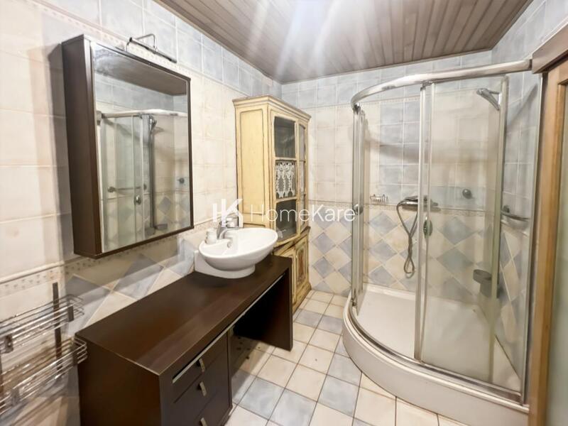 Maison de ville - 160 m² - 5 pièces