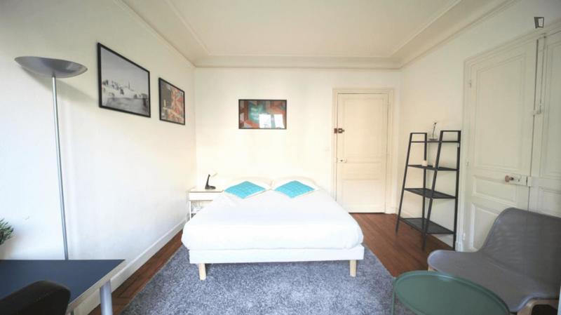 Chambre - 14 m² - 4 pièces