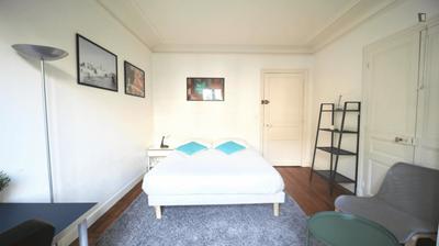 Chambre - 14 m² - 4 pièces