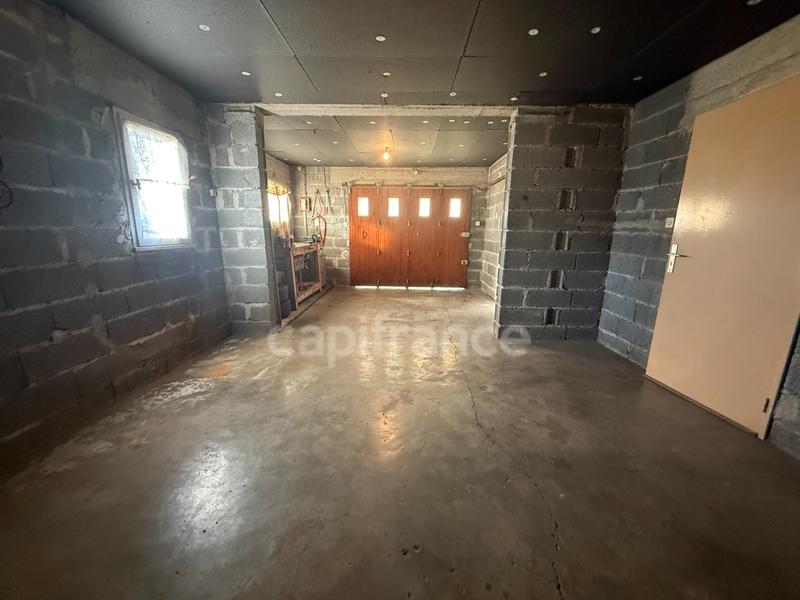 Maison - 95 m² - 5 pièces