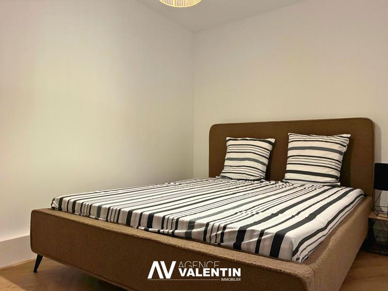 Appartement - 108 m² - 5 pièces