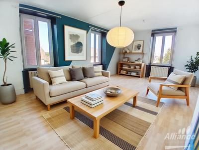 Appartement - 104 m² - 4 pièces