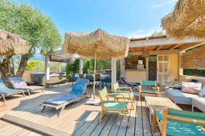 Villa - 160 m² - 5 pièces