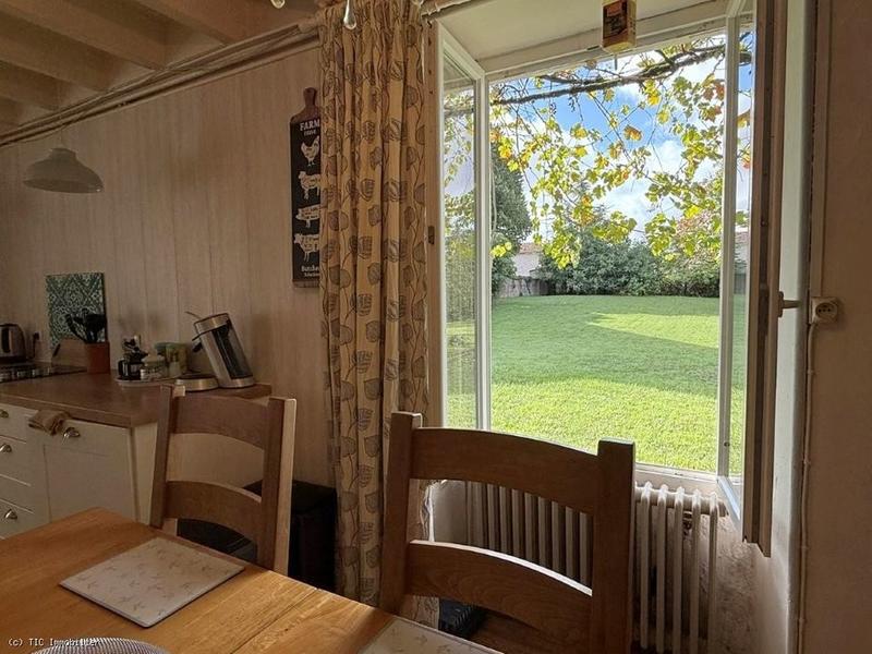 Maison de village - 90 m² - 3 pièces