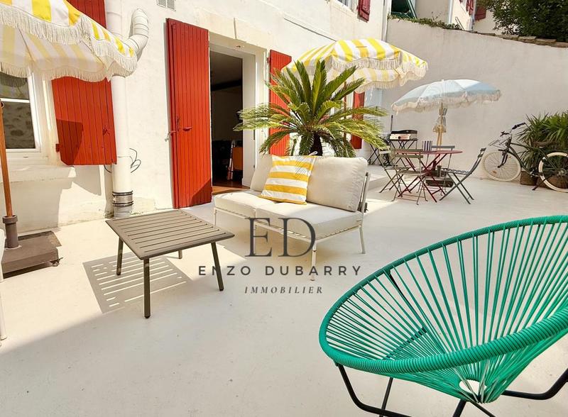 Appartement - 77 m² - 3 pièces