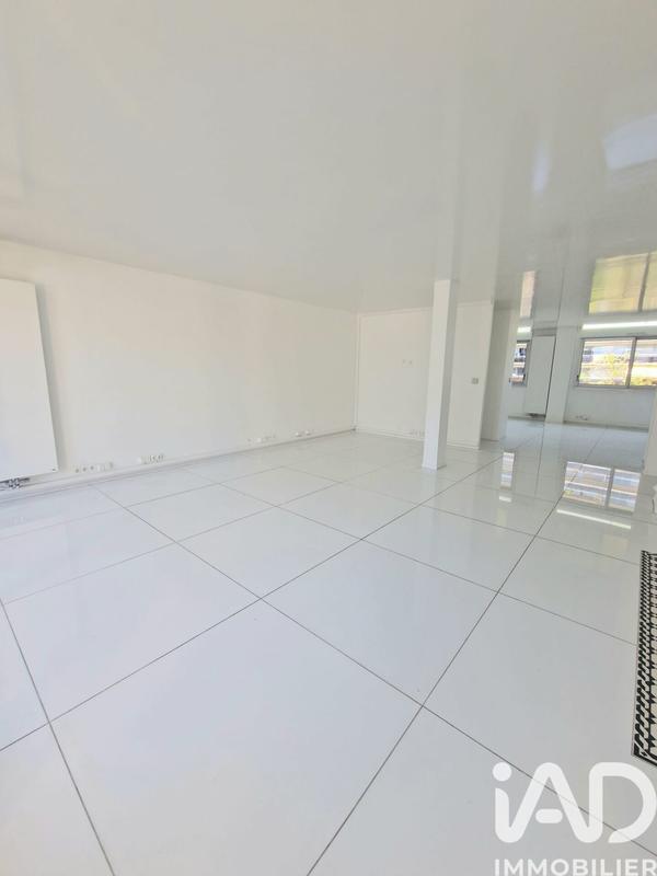 Appartement - 95 m² - 4 pièces