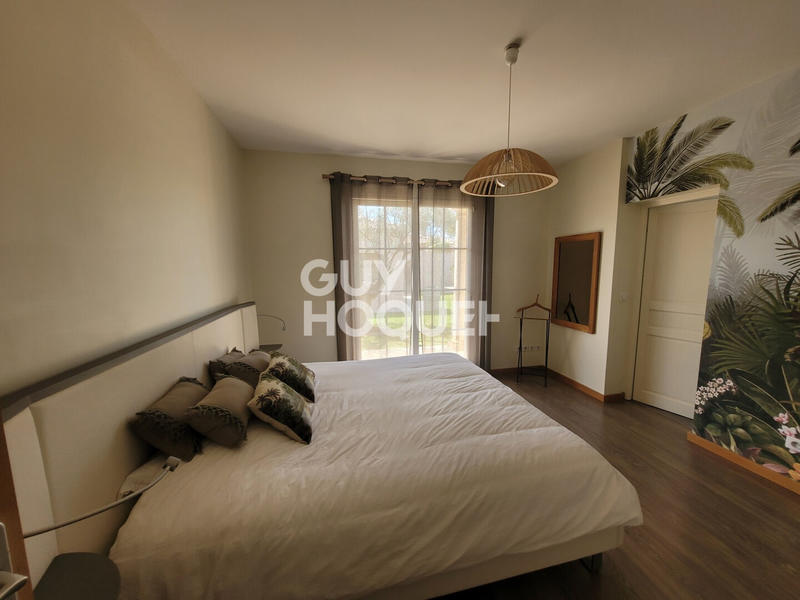 Villa - 258 m² - 8 pièces