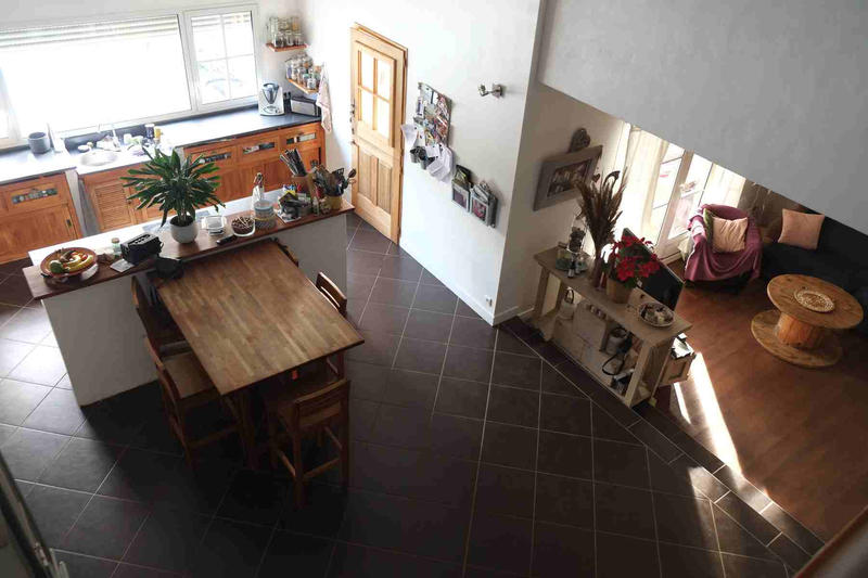 Maison - 228 m² - 5 pièces