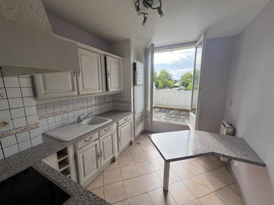 Appartement - 84 m² - 4 pièces