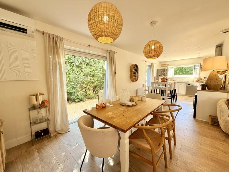 Villa - 93 m² - 4 pièces