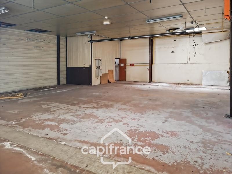 Bureau - 3 800 m² - 6 pièces