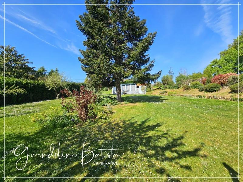 Maison - 157 m² - 7 pièces