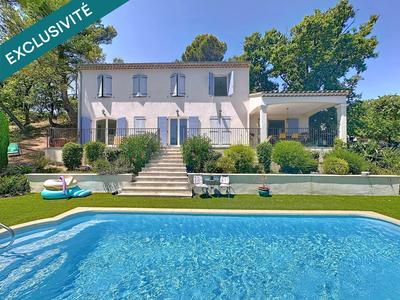 Villa - 146 m² - 6 pièces