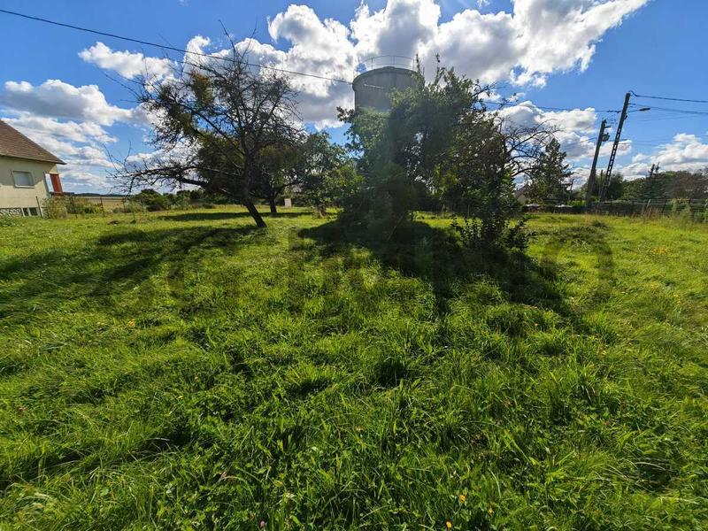 Terrain constructible - 802 m²