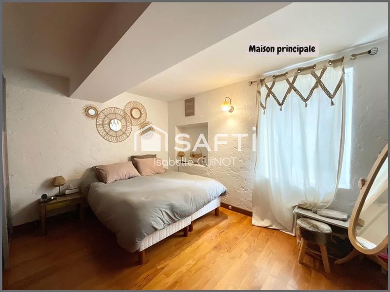 Propriété - 360 m² - 12 pièces