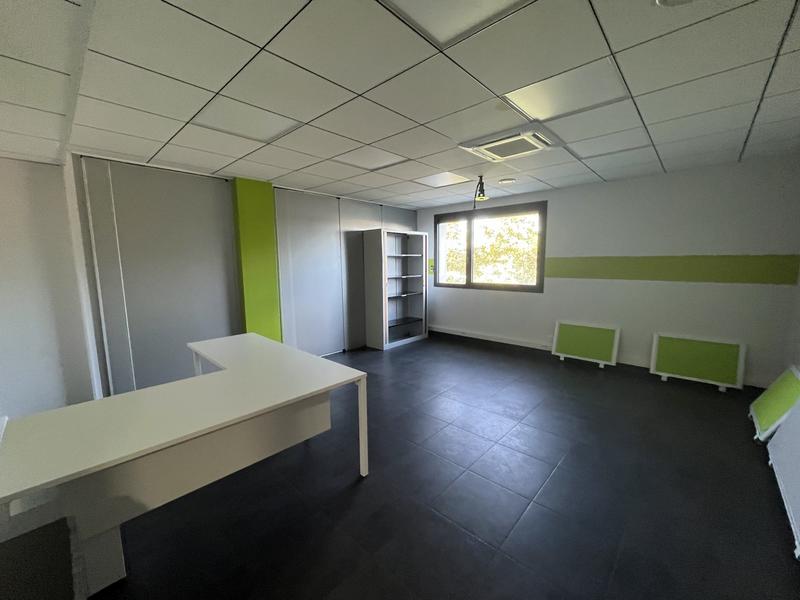 Bureau - 1 314 m²