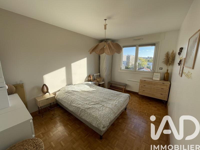 Appartement - 77 m² - 4 pièces