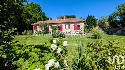 Maison - 140 m² - 5 pièces