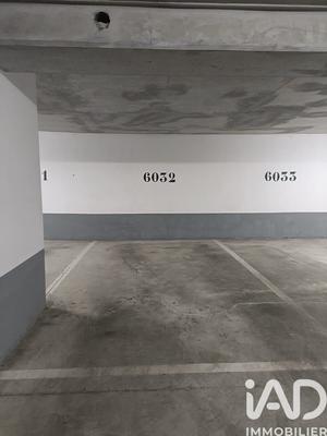 Parking - 15 m²