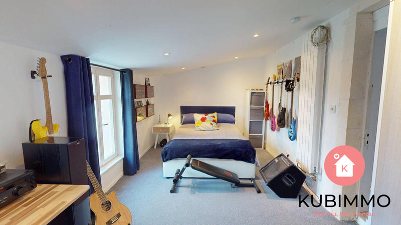 Maison - 197 m² - 8 pièces