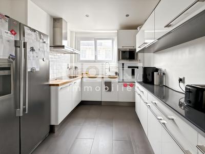 Appartement - 77 m² - 4 pièces