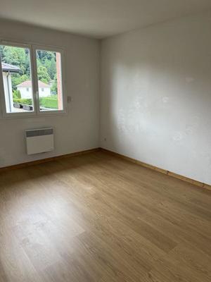 Maison - 122 m² - 6 pièces