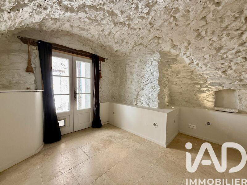 Maison de village - 190 m² - 8 pièces