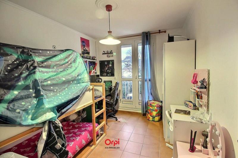 Appartement - 73 m² - 4 pièces