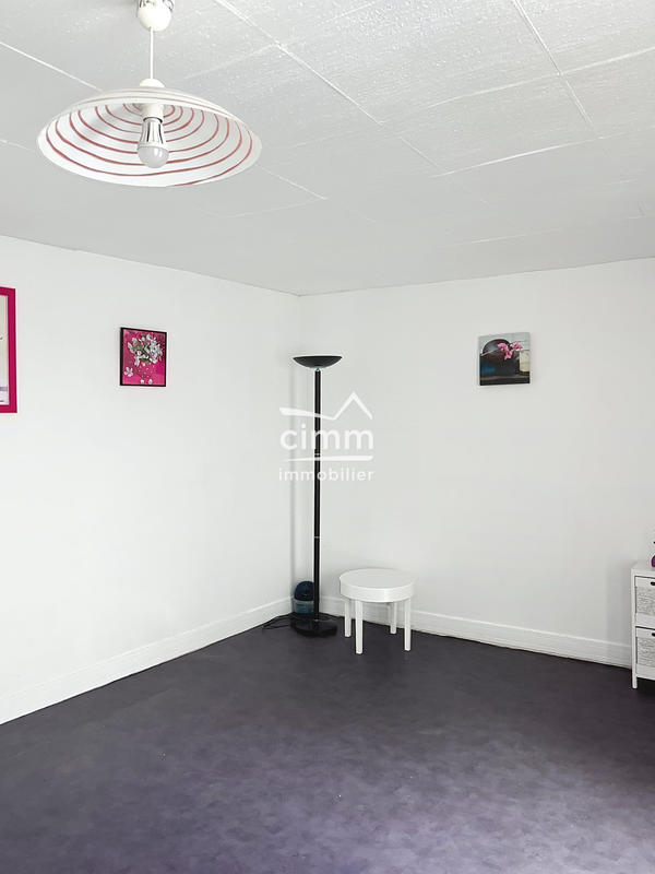 Maison traditionnelle - 159 m² - 4 pièces