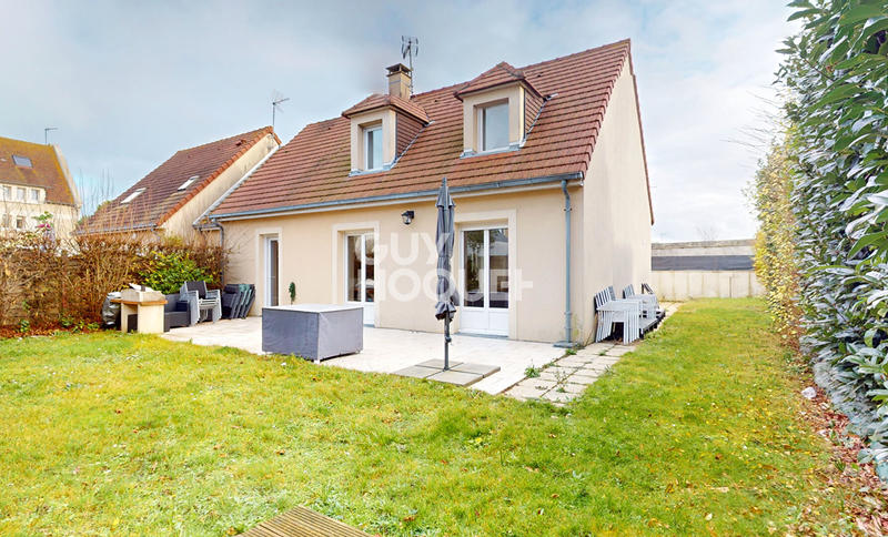 Maison - 110 m² - 6 pièces