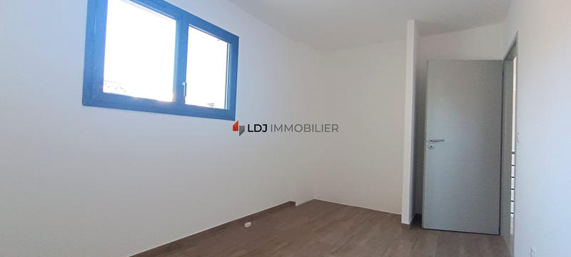 Maison contemporaine - 95 m² - 4 pièces