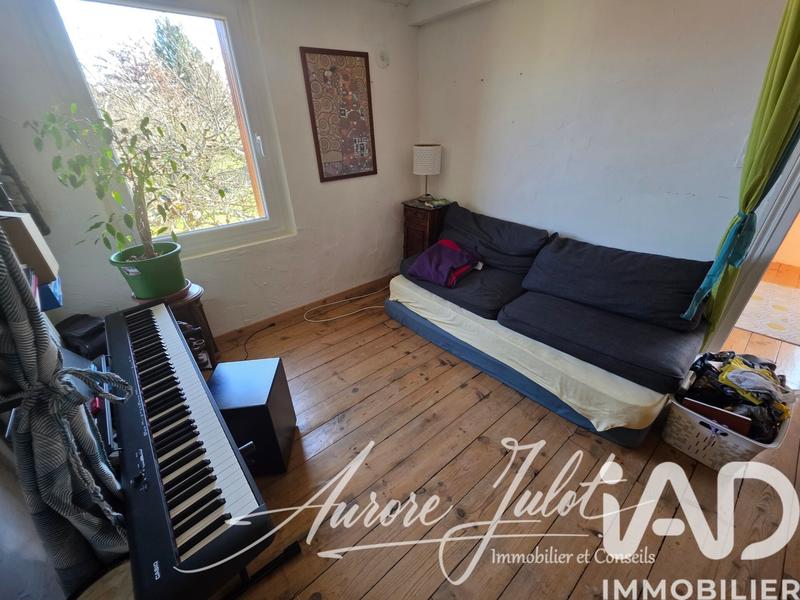 Maison - 110 m² - 7 pièces