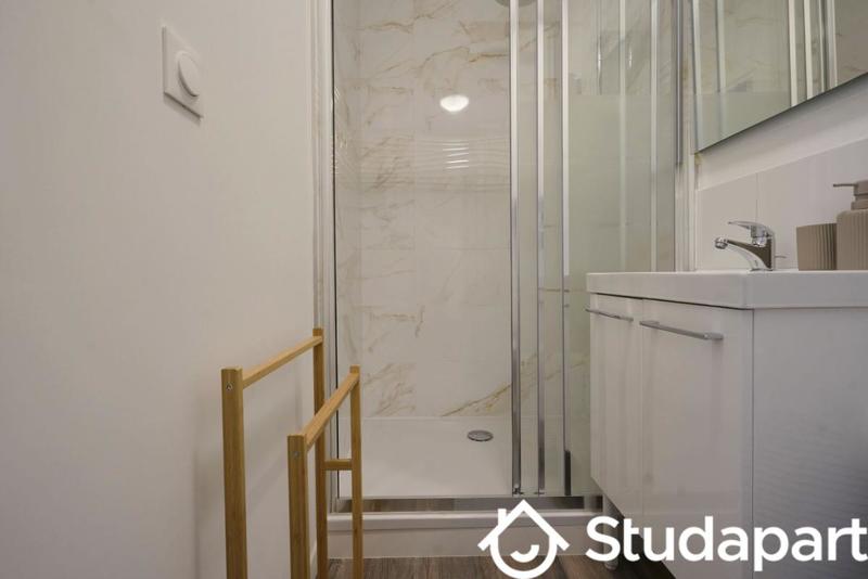 Chambre - 29 m² - 1 pièce