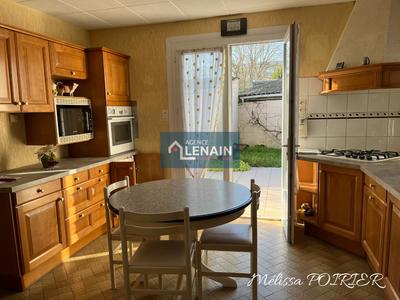 Maison - 110 m² - 7 pièces