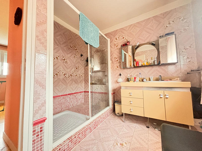 Maison - 105 m² - 6 pièces