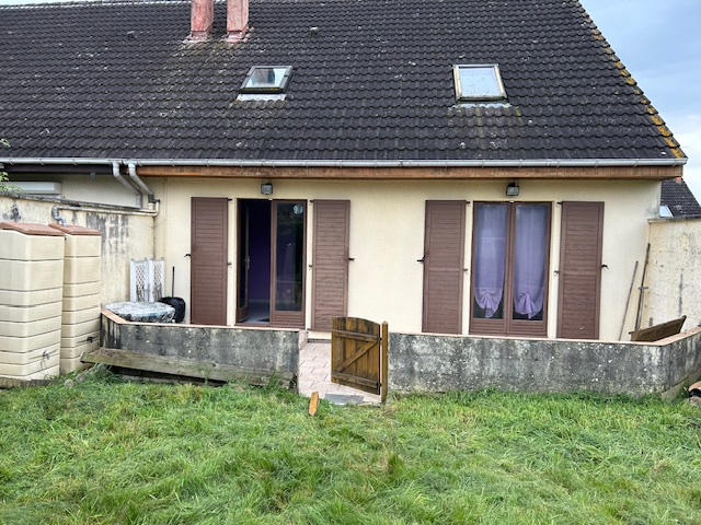 Maison - 100 m² - 7 pièces