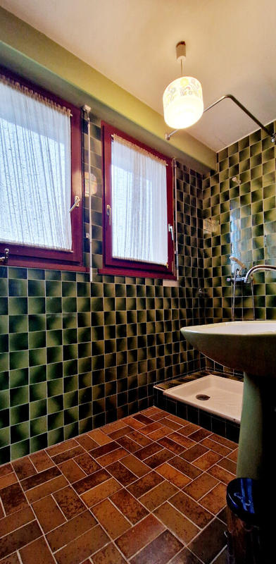 Maison - 245 m² - 6 pièces