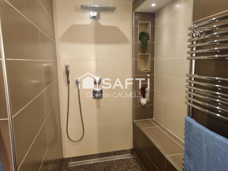 Maison - 197 m² - 5 pièces