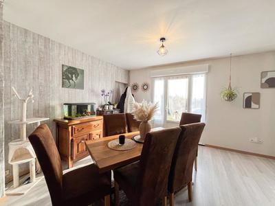 Maison - 91 m² - 5 pièces