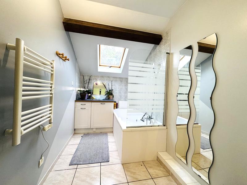 Maison - 160 m² - 6 pièces