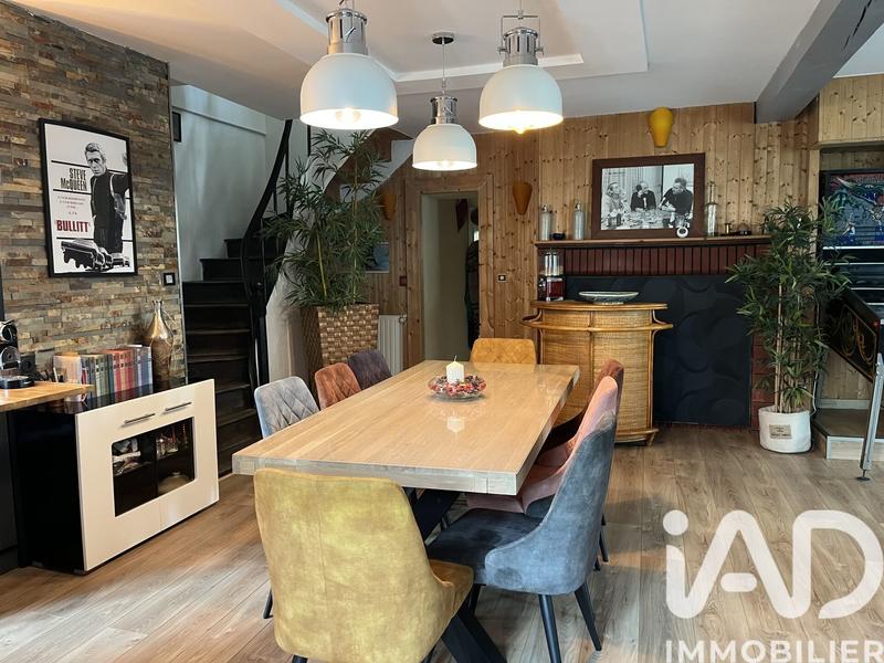 Maison de ville - 196 m² - 6 pièces