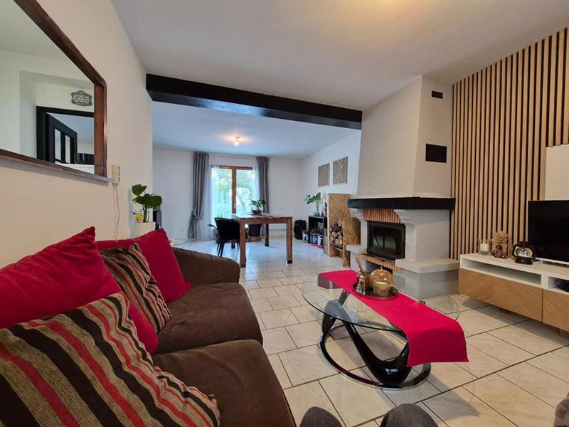Maison - 120 m² - 5 pièces