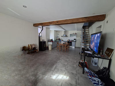 Maison - 104 m² - 5 pièces