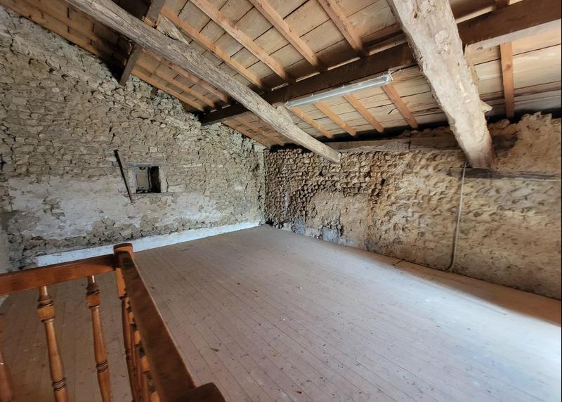 Maison ancienne - 219 m² - 8 pièces