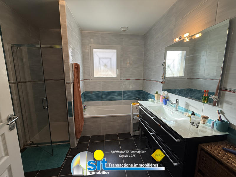 Maison - 122 m² - 5 pièces